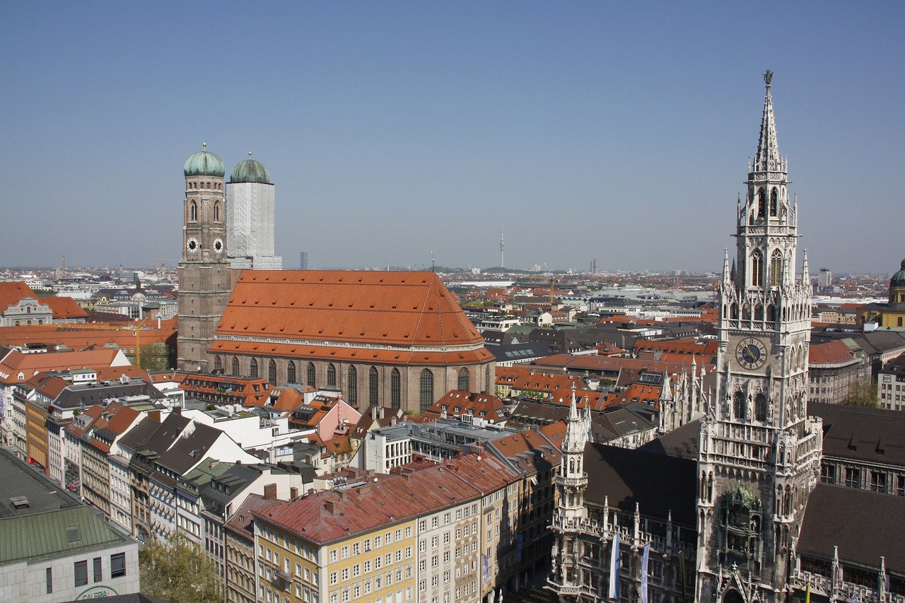 Architektūra,  Miestas,  Kelionė,  Bokštas,  Senas,  Dangus,  Miesto Kraštovaizdis,  Katedra,  Bažnyčia,  Panorama