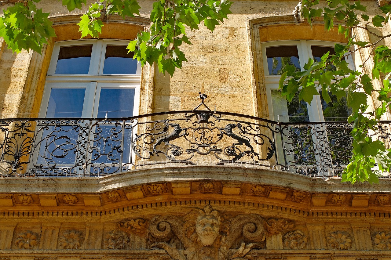 Architektūra,  Langas,  Statyba,  Fasadas,  Balkonas,  Skulptūra,  Liūtas,  Akmuo,  Senovės,  Aix-En-Provence
