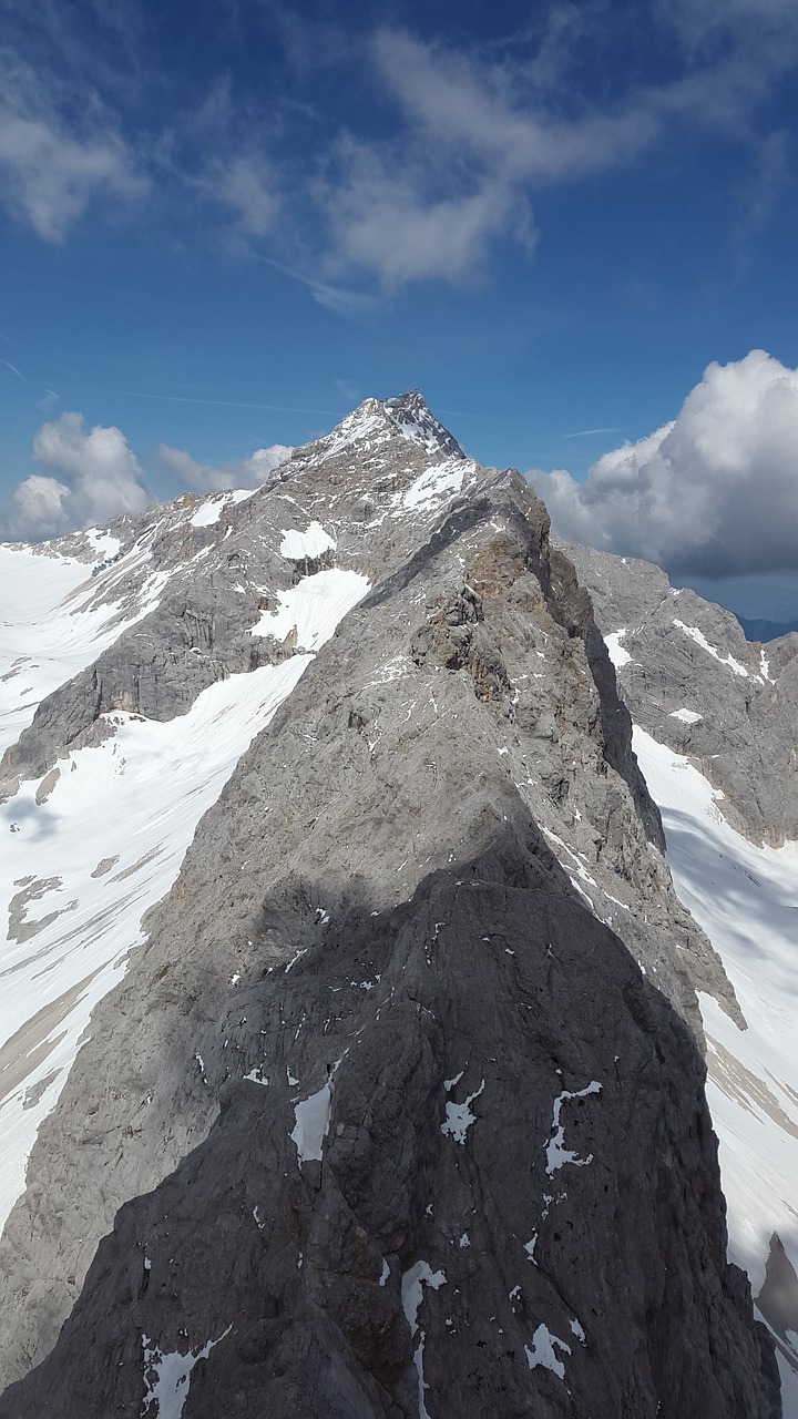 Arête,  Kraigas,  Uolienų Kalnelis,  Zugspitze Masyvas,  Kalnai,  Alpių,  Oras Akmuo,  Wetterstein Masyvas,  Ostallgäu,  Allgäu