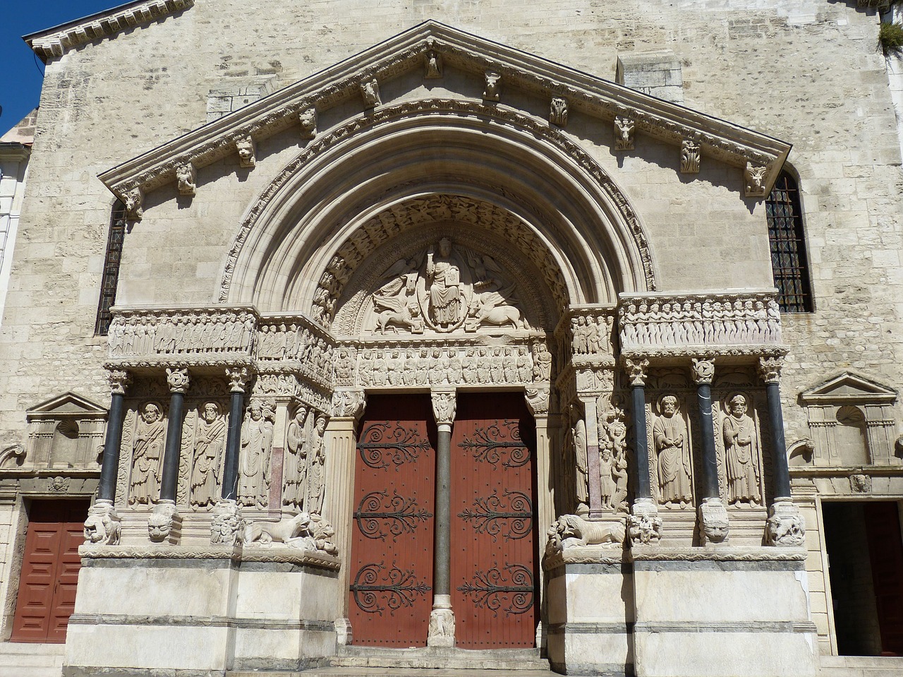 Arles, Katedra, Fasadas, France, Senamiestis, Rhaeto Romanic, Romanesque, Istoriškai, Rhône, Bažnyčia