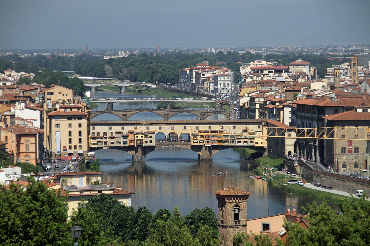 Arno Upė, Ponte Vecchio, Florencija, Ponte, Tiltas, Žinomas, Italy, Nemokamos Nuotraukos,  Nemokama Licenzija