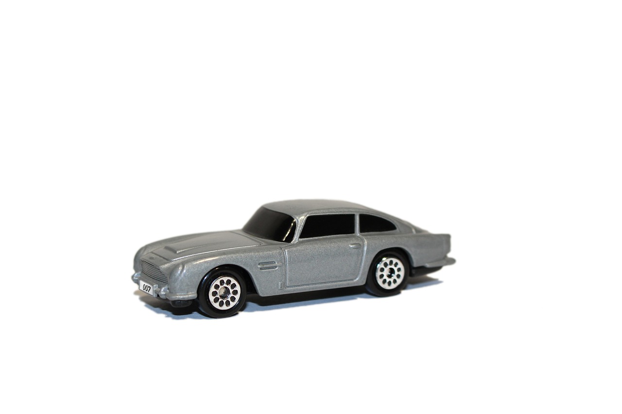 Aston Martin, Džeimsas Bondas, Automatinis, Žaislinė Mašina, 007, Makro, Maquette, Baltas Fonas, Nemokamos Nuotraukos,  Nemokama Licenzija