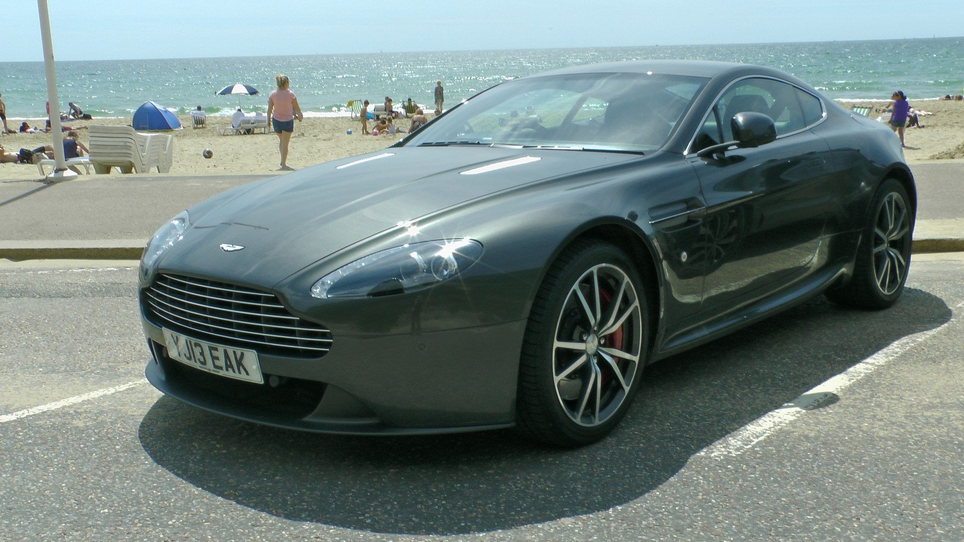 Aston,  Martinas,  Laimėti,  Automobilis,  Automobiliai,  Automobiliai,  Automobiliai,  Automobilis,  Prabanga,  Aston Martin Vantage Automobilis