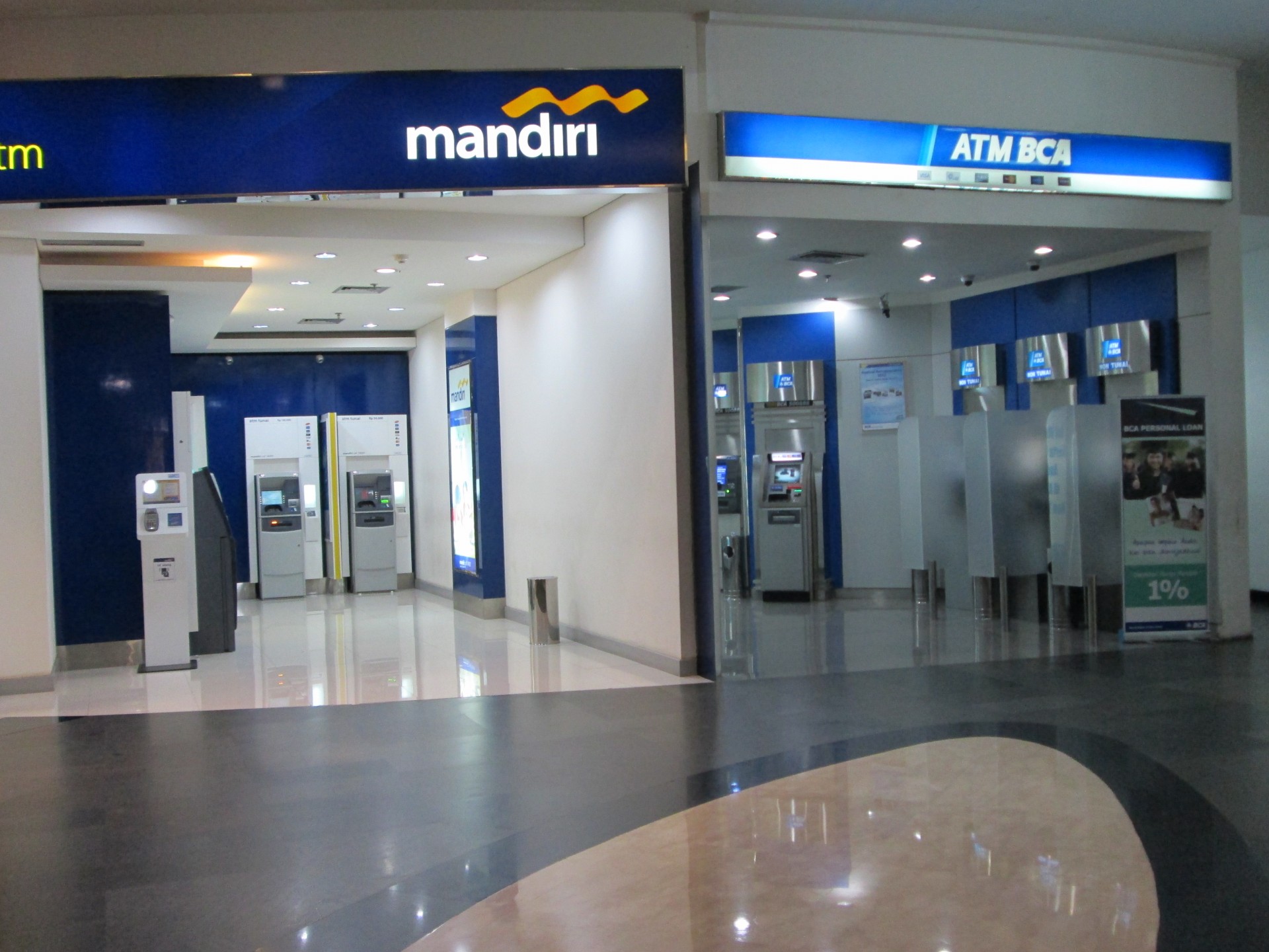 Atm,  Bankas,  Mandiri Bca Bankomatas, Nemokamos Nuotraukos,  Nemokama Licenzija