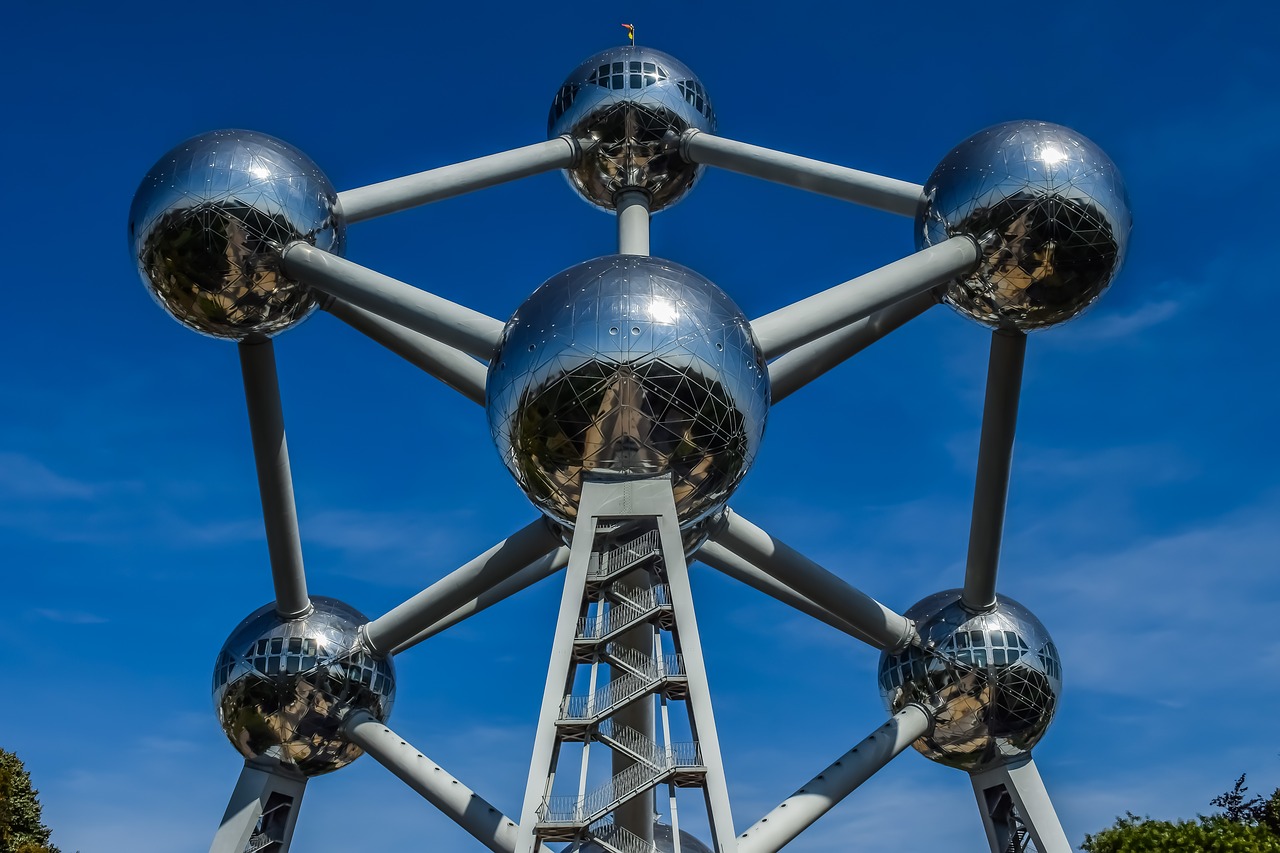 Atomium,  Briuselyje,  Kelionė,  Žymus Objektas,  Statyba,  Atrakcija,  Atomas,  Architektūra,  Belgija,  Europa