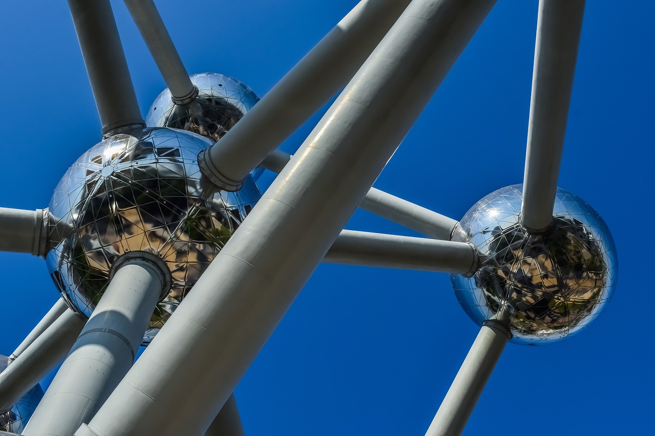 Atomium,  Briuselyje,  Kelionė,  Žymus Objektas,  Statyba,  Atrakcija,  Atomas,  Architektūra,  Belgija,  Europa