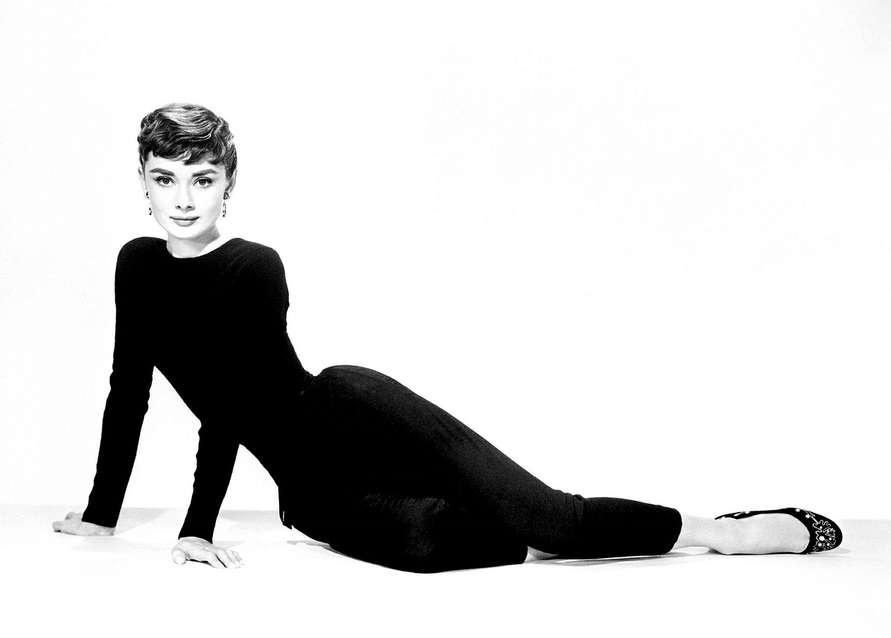 Audrey Hepburn, Aktorė, Vintage, Filmai, Kino Filmai, Vienspalvis, Juoda Ir Balta, Nuotraukos, Kinas, Holivudas