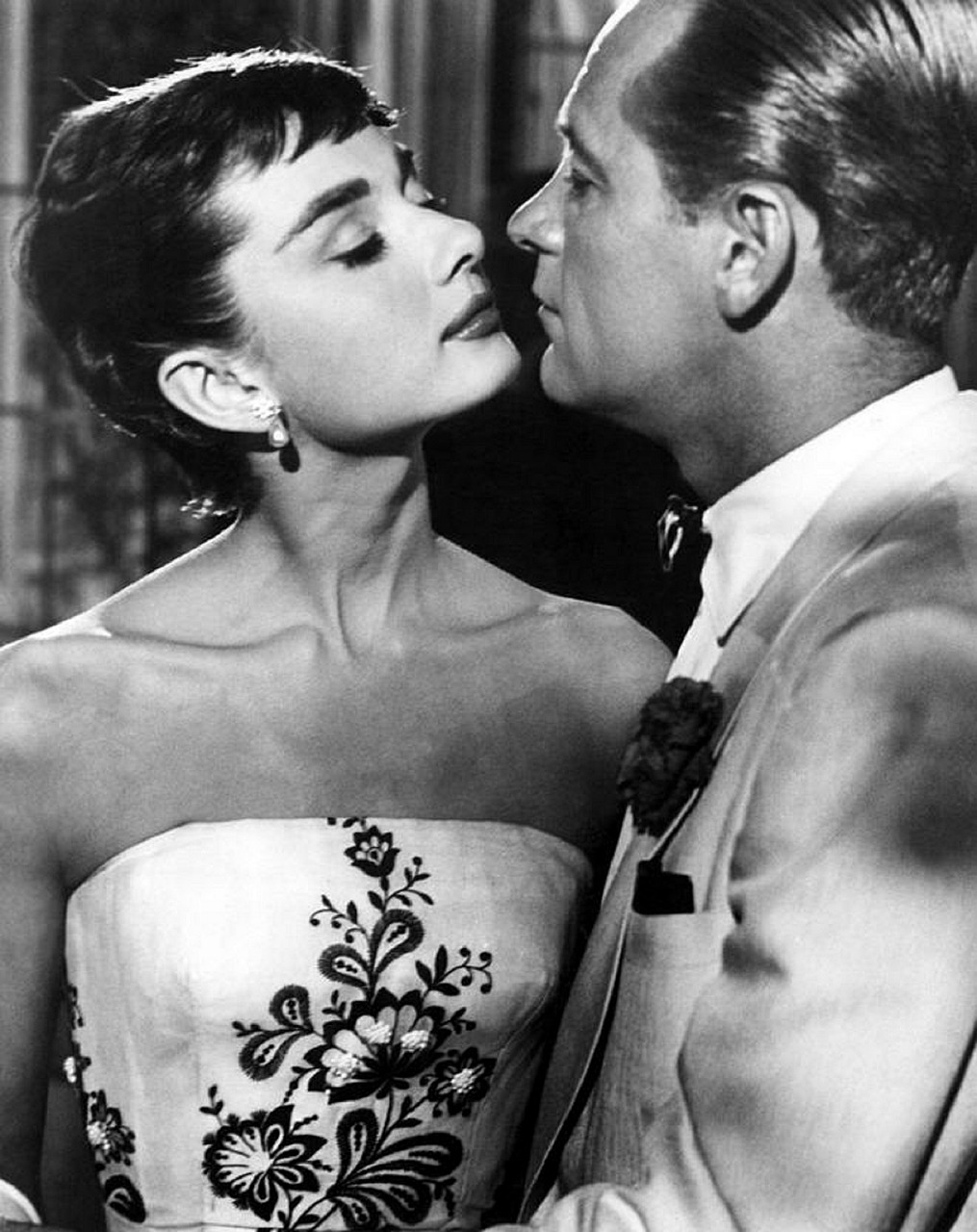 Audrey Hepburn, William Holden, Aktorė, Aktorius, Vintage, Filmai, Kino Filmai, Vienspalvis, Juoda Ir Balta, Nuotraukos