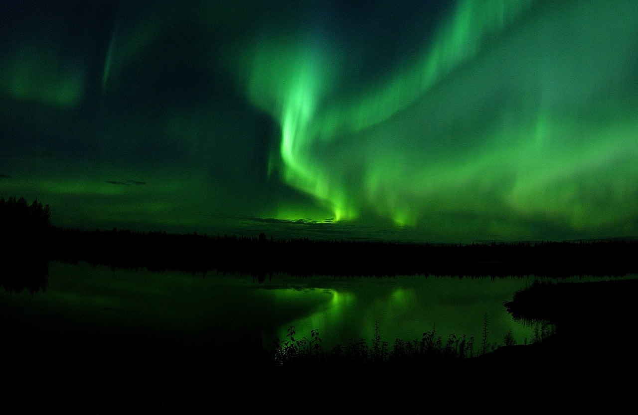 Aurora Borealis, Naktis, Šiaurės Pašvaistė, Astronomija, Atmosfera, Reiškinys, Tamsi, Jonosfera, Magnetinis, Erdvė