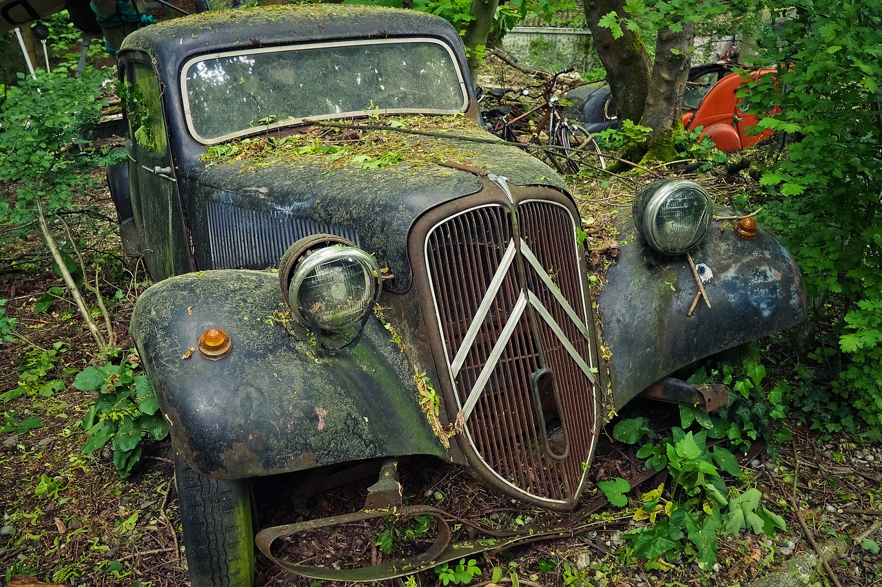 Automatinis,  Automobilių Kapinės,  Oldtimer,  Metai,  Rūdžių,  Nerūdijančio Karre,  Rūdžių Spalvos,  Nostalgija,  Avarija,  Laužas