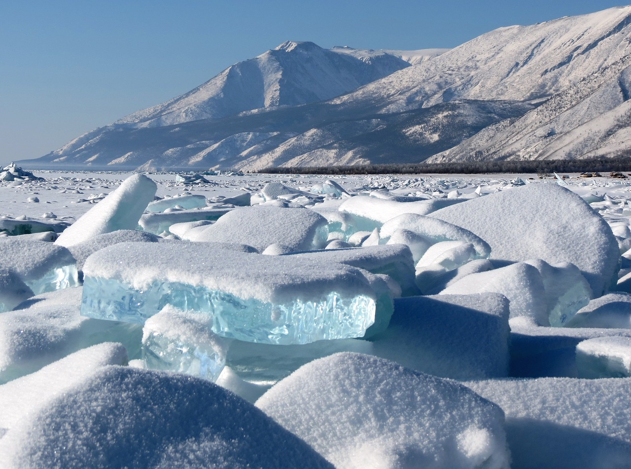 Baikalas, Ežeras, Ledas, Žiema, Kopūstai, Šešėlis, Akmenys, Kalnai, Clumping Skaidrumas, Aušra