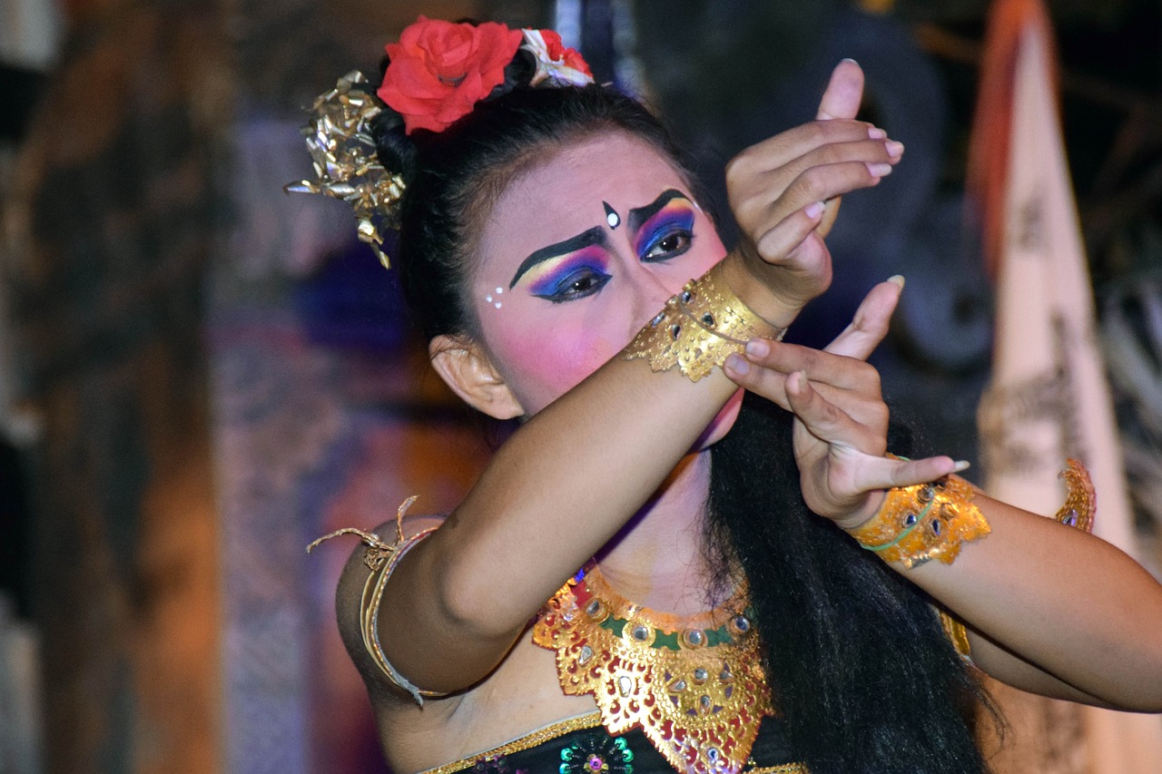 Bali, Indonezija, Kelionė, Ubud, Įvykis, Šokių Šou, Feuertańz, Šokėja, Moteris, Tradicija