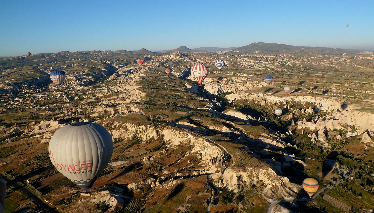 Balionas, Karšto Oro Balionas, Dangus, Cappadocia, Turkija, Skrydis Karšto Oro Balionu, Nemokamos Nuotraukos,  Nemokama Licenzija