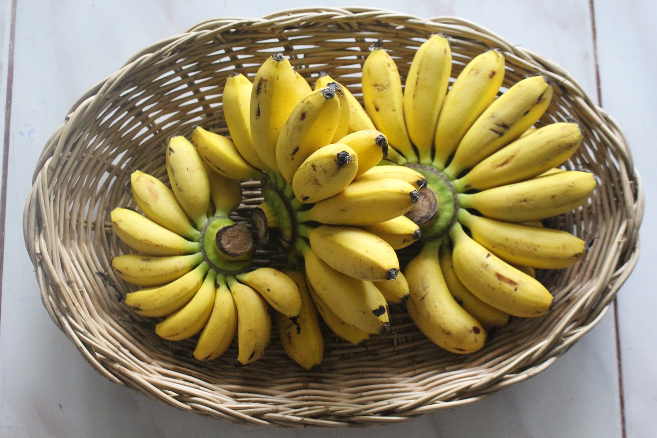 Bananas, Kiaušinių Bananų, Vaisiai, Nemokamos Nuotraukos,  Nemokama Licenzija