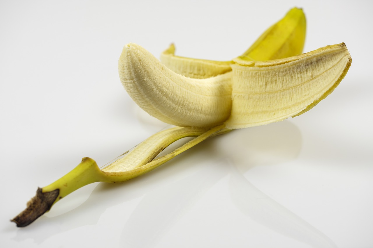 Bananas, Lukštas, Banano Žievė, Vaisiai, Kalcio, Maistas, Mityba, Valgyti, Pietauti, Vitaminai