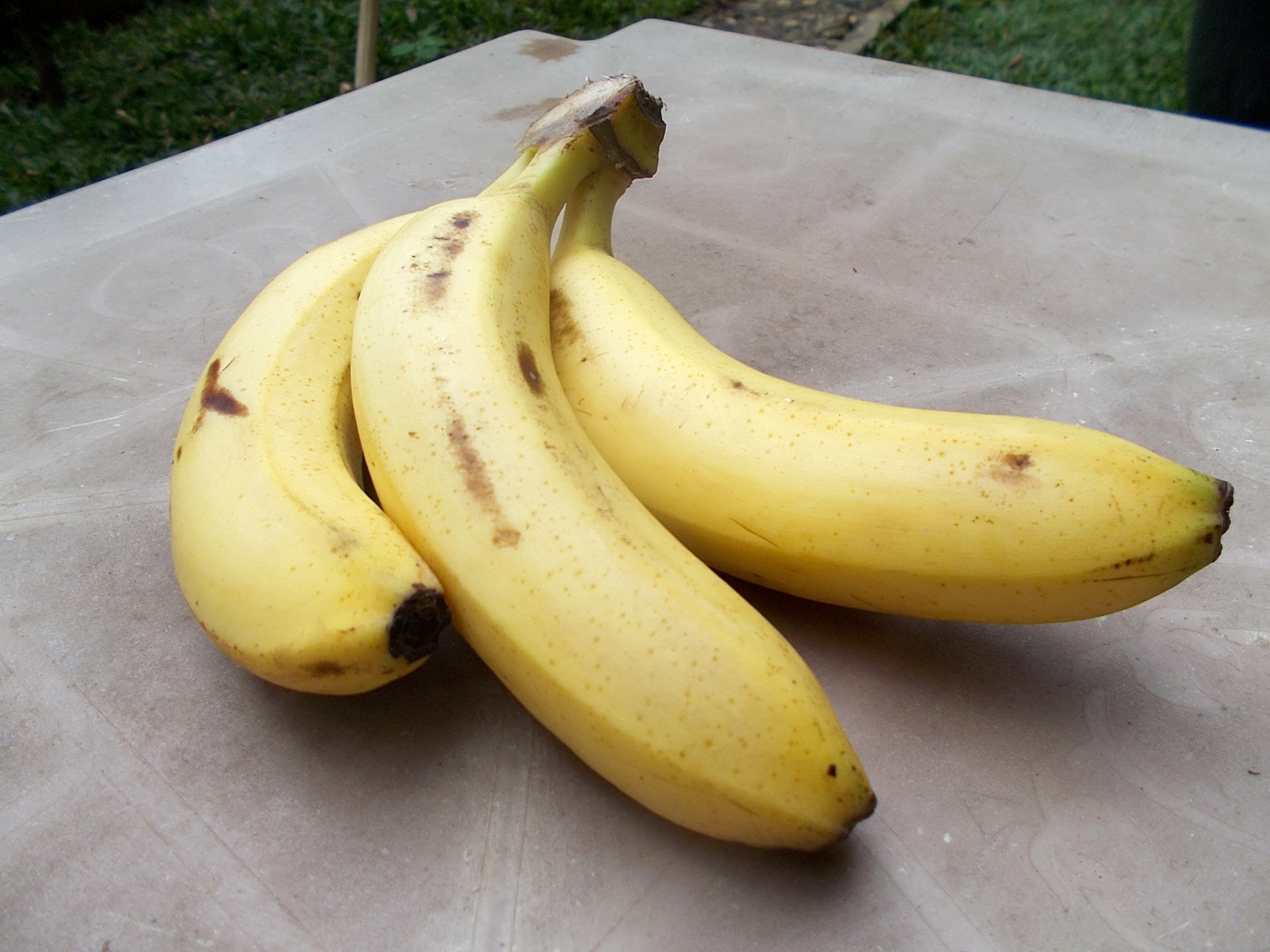 Bananas,  Bananai,  Vaisiai,  Vaisiai,  Maistas,  Sveikas,  Vitaminas,  Mityba,  Svorio Metimas,  Klasteris