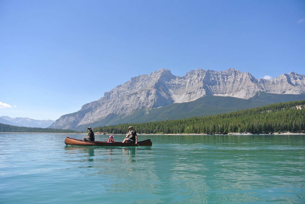 Banff, Kanoją, Ežeras, Kalnai, Kempingas, Šventė, Kanada, Nemokamos Nuotraukos,  Nemokama Licenzija