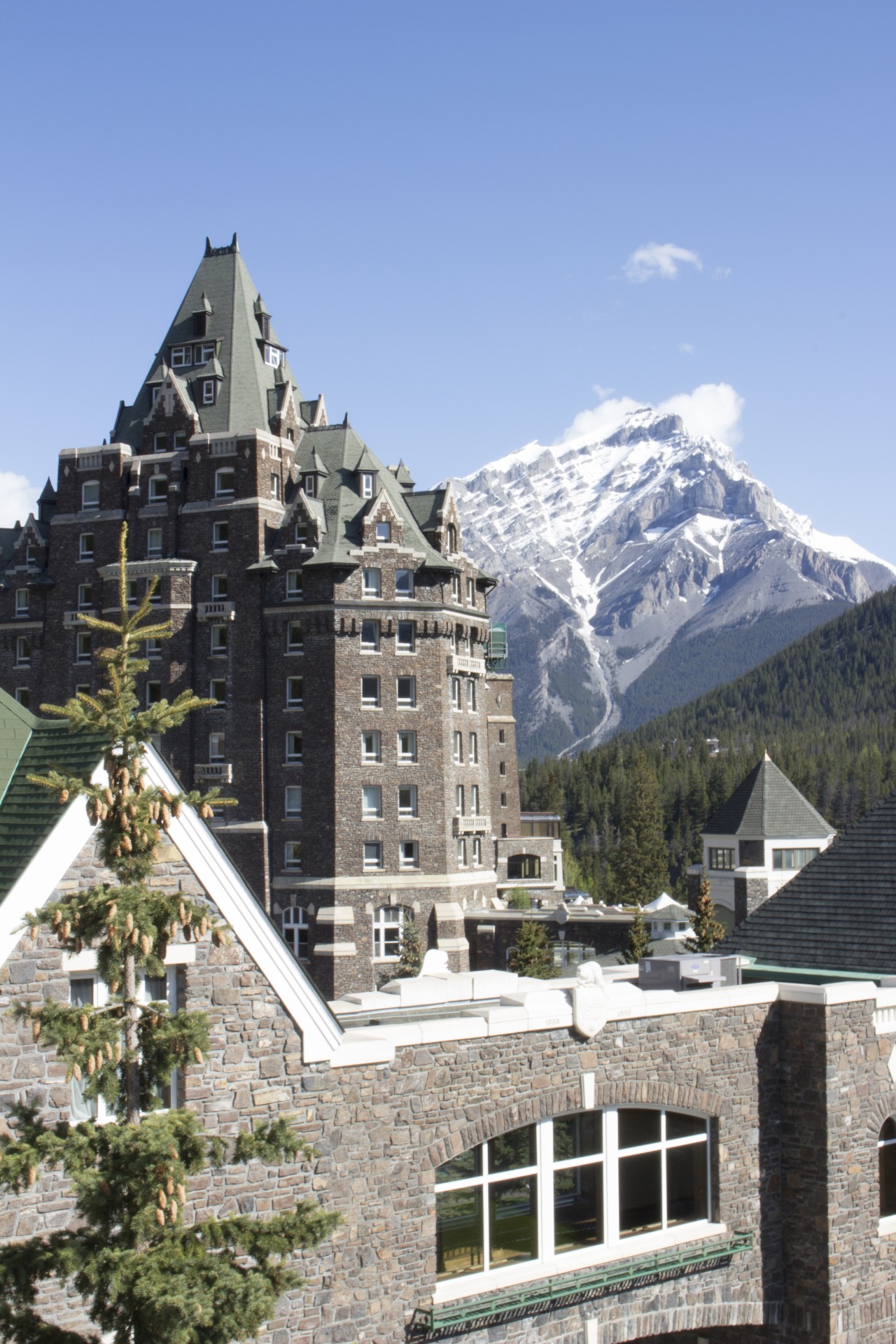 Banff,  Spyruoklės,  Viešbutis,  Kalnai,  Banff Spyruoklės Viešbučio Kalnuose, Nemokamos Nuotraukos,  Nemokama Licenzija