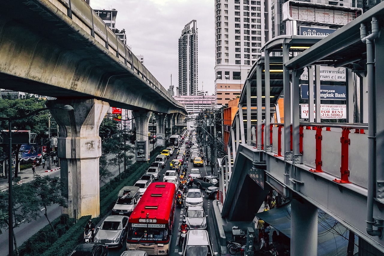Bangkokas, Tailandas, Miestas, Miesto Panorama, Miesto, Automobiliai, Sunkvežimiai, Transporto Priemonės, Eismo Kamštis, Sustojo