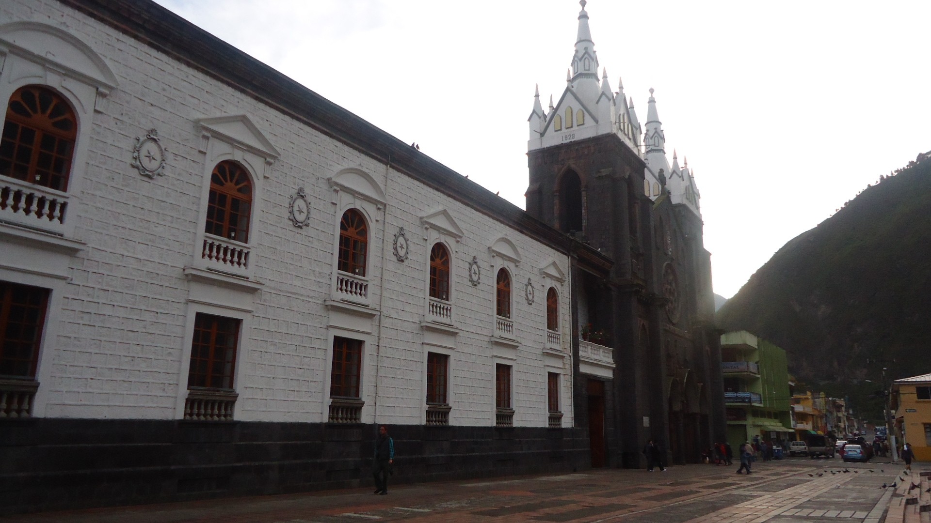 Bažnyčia,  Vonios Kambariai Ekvadoras Banosas - Ekvadoras, Nemokamos Nuotraukos,  Nemokama Licenzija