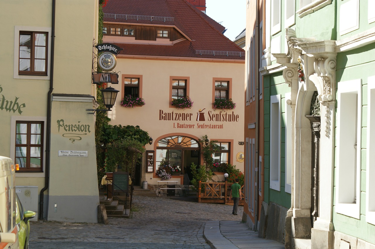 Bautzen, Vokietija, Miestas, Pastatai, Pastatas, Architektūra, Spalvinga, Gatvė, Restoranas, Kavinė