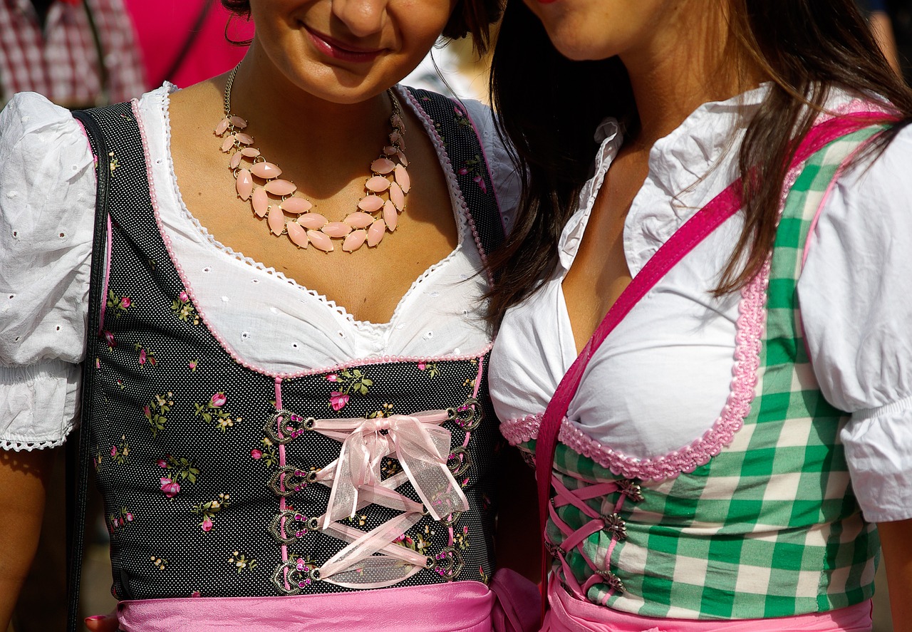 Bavarija, Munich, Tradicinis Kostiumas, Dirndl, Nemokamos Nuotraukos,  Nemokama Licenzija