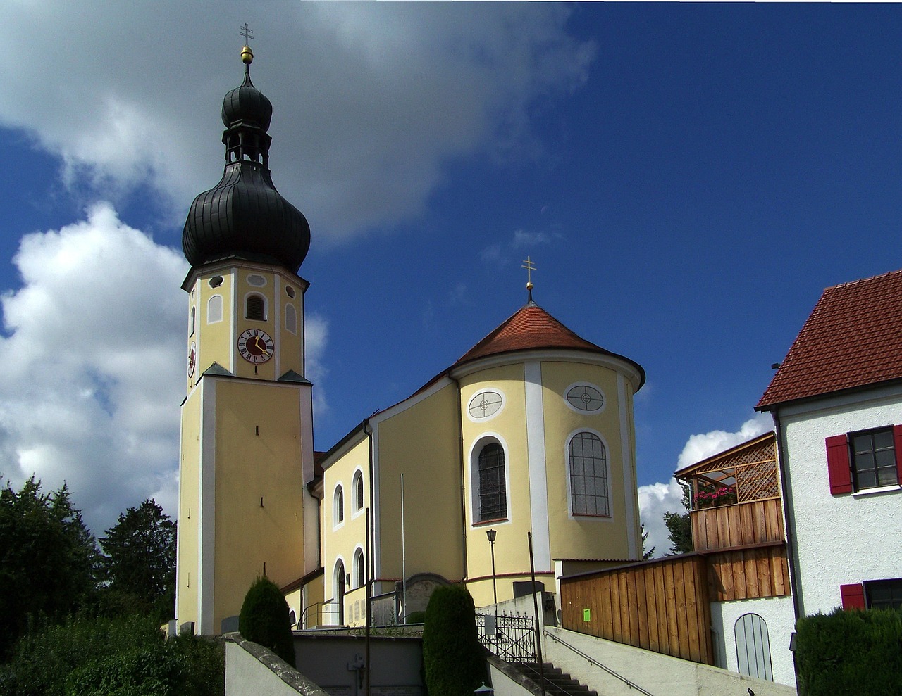 Bavarija, Vokietija, Bažnyčia, Pastatas, Kaimas, Tikėjimas, Religija, Dangus, Debesys, Architektūra