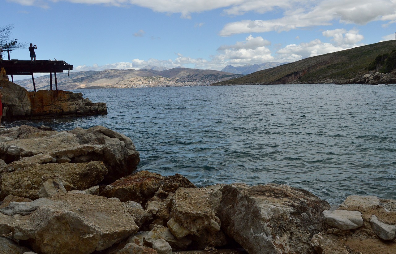 Papludimys, Jūra, Smėlis, Lauras, Krantas, Akmenukai, Saulė, Albania, Sarandë, Poilsis