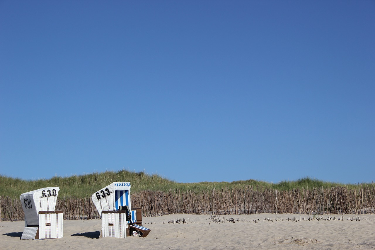 Paplūdimys, Šiaurės Jūra, Papludimys, Klubai, Sylt, Mėlynas, Dangus, Nemokamos Nuotraukos,  Nemokama Licenzija