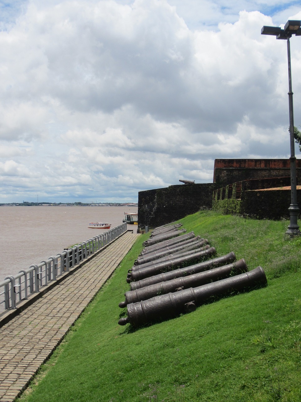 Belem, Brazilija, Senas Uostamasis Fortas, Amazonės Upė, Septyniolikto Amžiaus Šaunamieji Ginklai, Muziejus, Nemokamos Nuotraukos,  Nemokama Licenzija