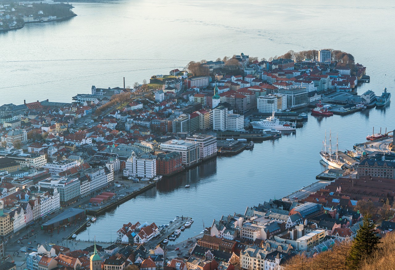 Bergen, Norvegija, Padidėjęs Vaizdas, Skandinavija, Architektūra, Kelionė, Miesto Panorama, Miesto, Turizmas, Kraštovaizdis