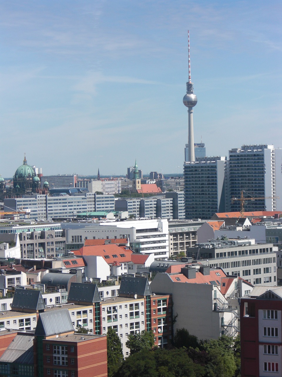 Berlynas, Tv Bokštas, Vokietija, Miesto Panorama, Panorama, Fernsehturm, Alexanderplatz, Dangus, Mėlynas, Nemokamos Nuotraukos