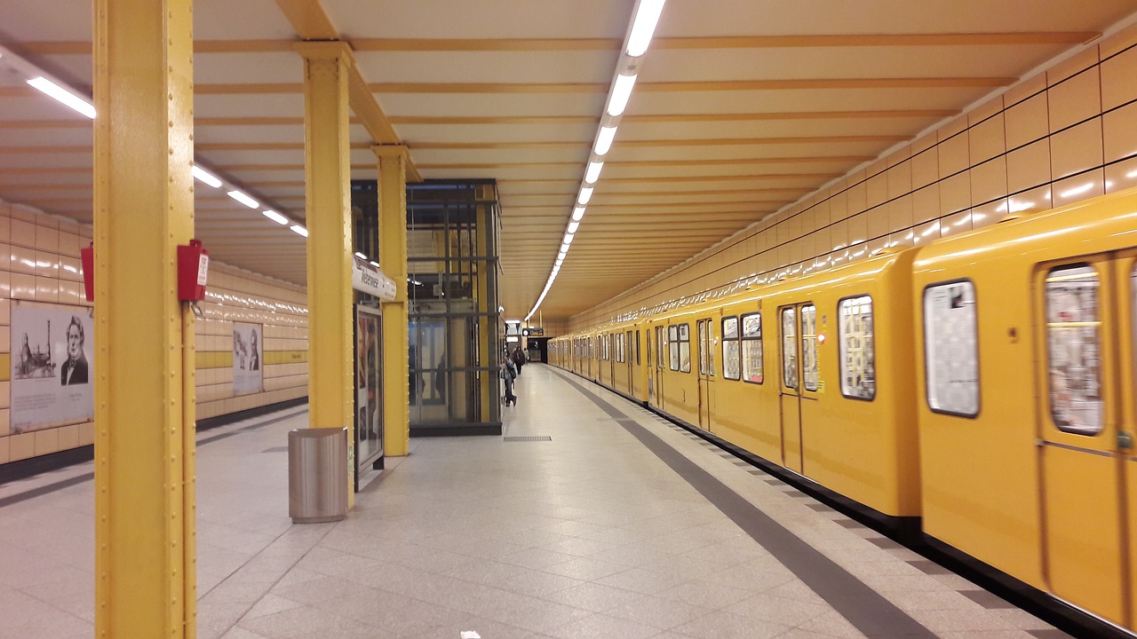 Berlynas, Rytus, Metro, Nemokamos Nuotraukos,  Nemokama Licenzija