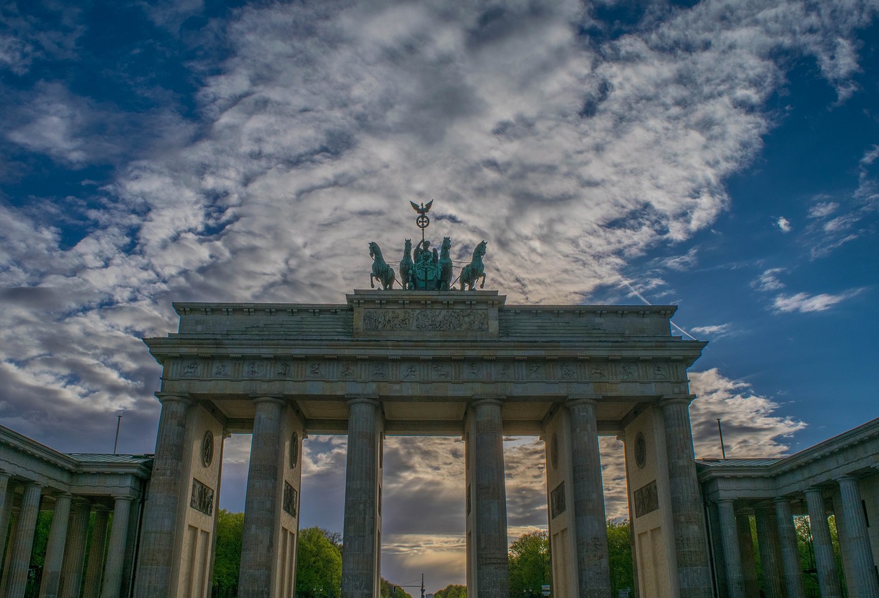 Berlynas,  Brandenburgo Vartai,  Žymus Objektas,  Statyba,  Miestas,  Architektūra,  Vokietija,  Šviesos,  Kelionė,  Šešėlis