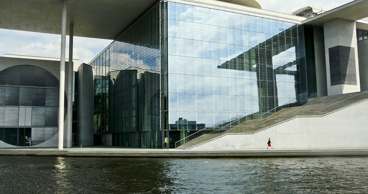 Berlynas, Reichstagas, Stiklas, Betonas, Architektūra, Pastatas, Upė, Šurprizas, Vaikštynės, Kapitalas