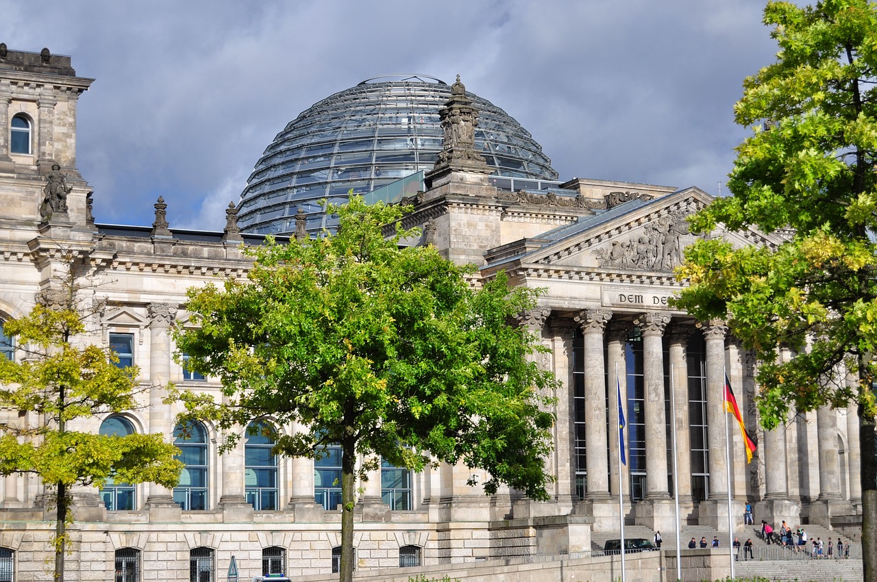 Berlynas, Bundestagas, Paminklas, Kupolas, Stiklas, Turizmas, Nemokamos Nuotraukos,  Nemokama Licenzija