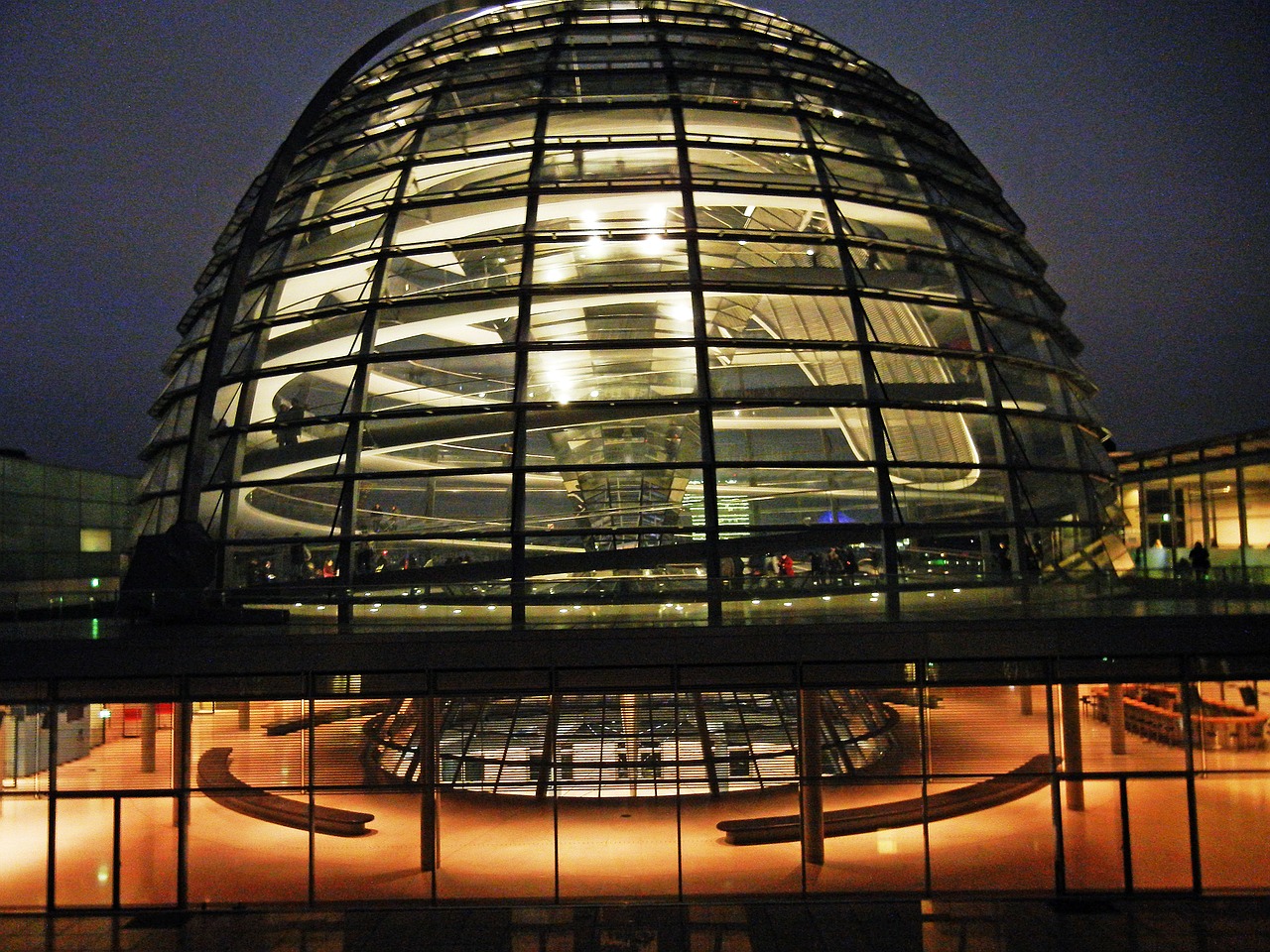 Berlynas, Bundestag, Reichstagas, Stiklo Kupolas, Muziejaus Sala, Šurprizas, Kapitalas, Nemokamos Nuotraukos,  Nemokama Licenzija