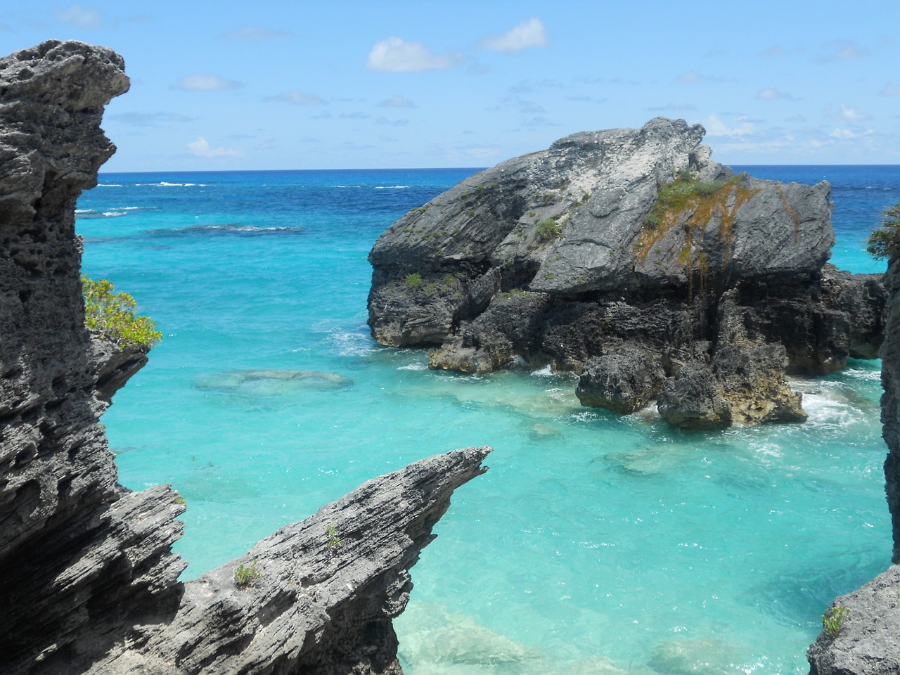 Bermudai, Mėlynas, Vanduo, Akmenys, Nemokamos Nuotraukos,  Nemokama Licenzija