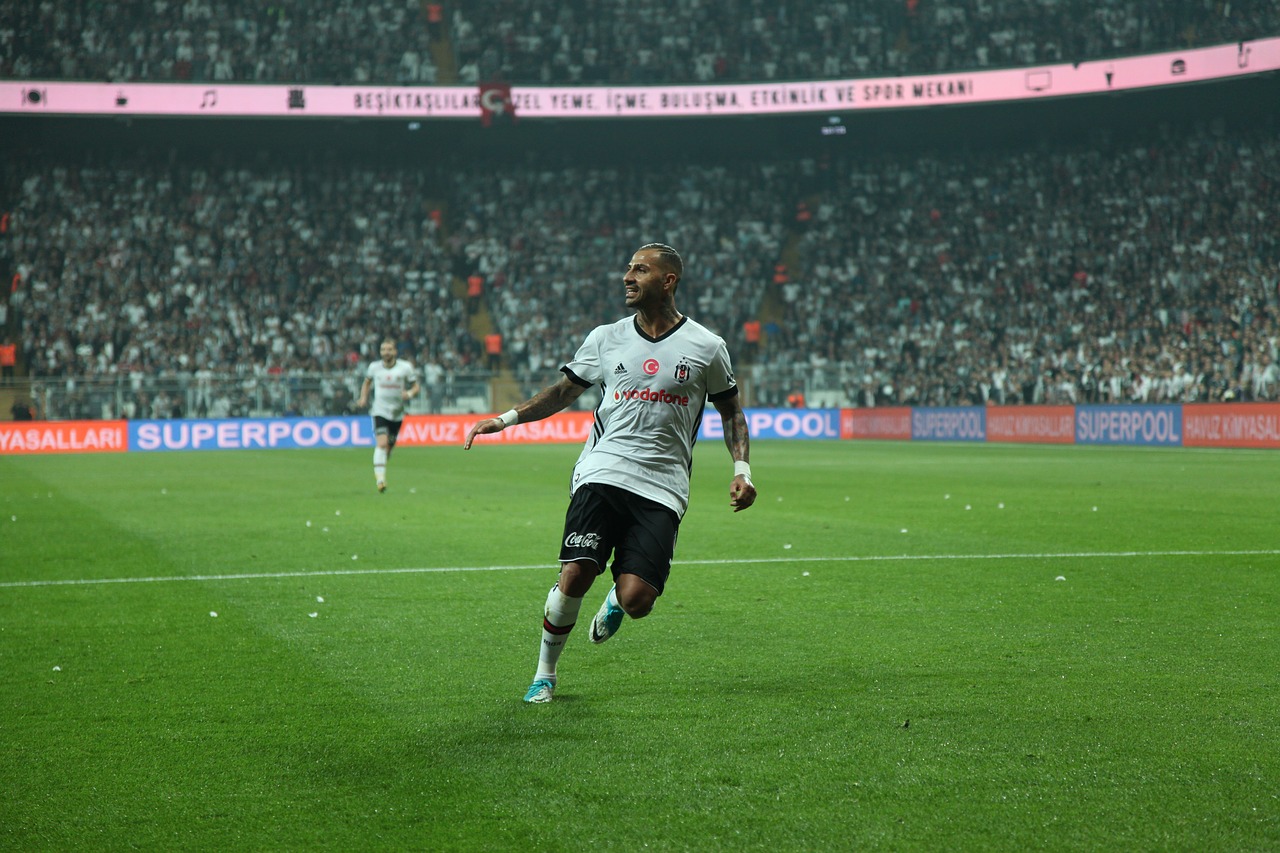 Beşiktaş, Juodasis Erelis, Quaresma, Q7, Gerbėjai, Nemokamos Nuotraukos,  Nemokama Licenzija