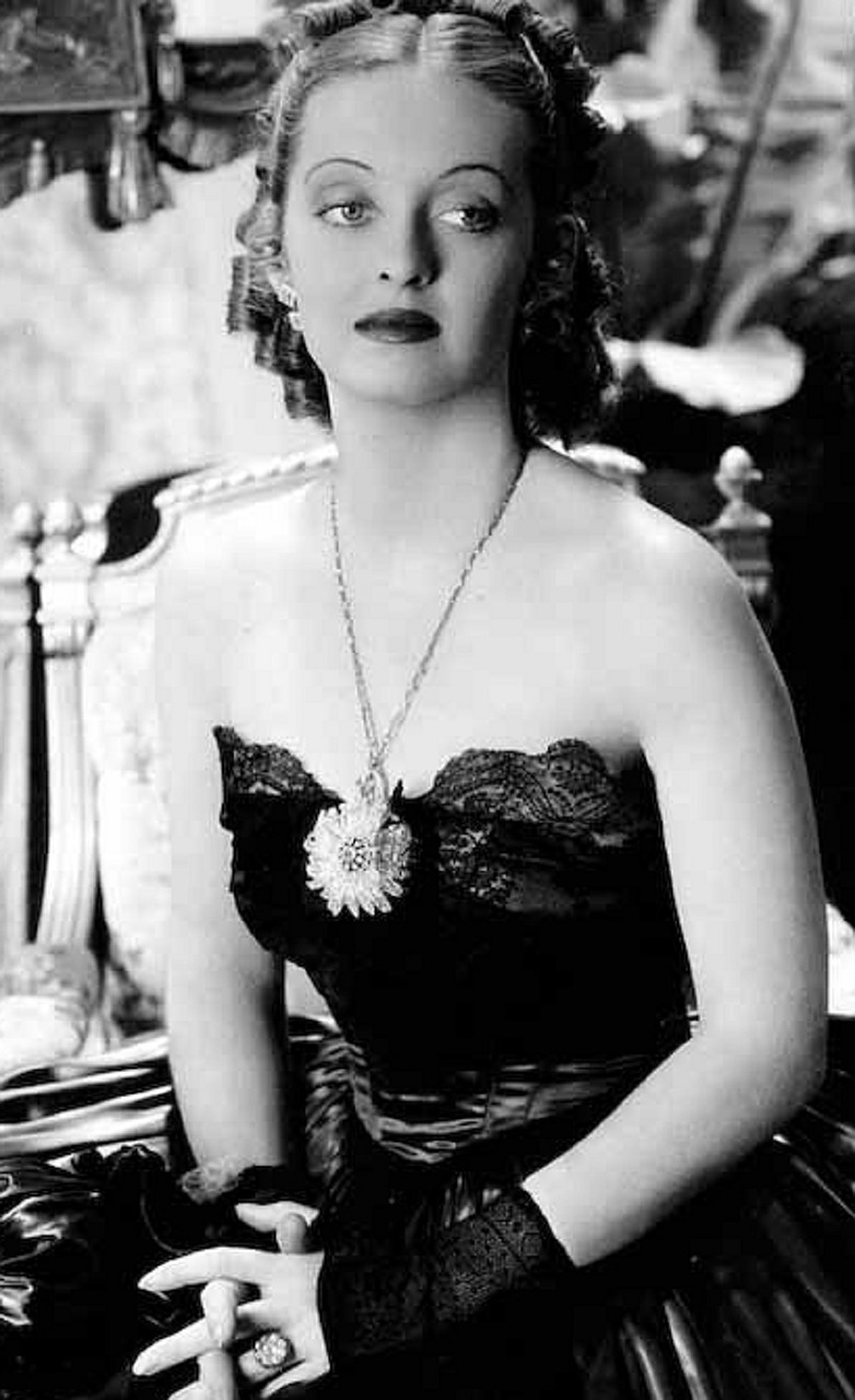 Bette Davis, Aktorė, Kino Filmai, Filmai, Vintage, Garsenybė, Gražus, Holivudas, Vienspalvis, Juoda Ir Balta
