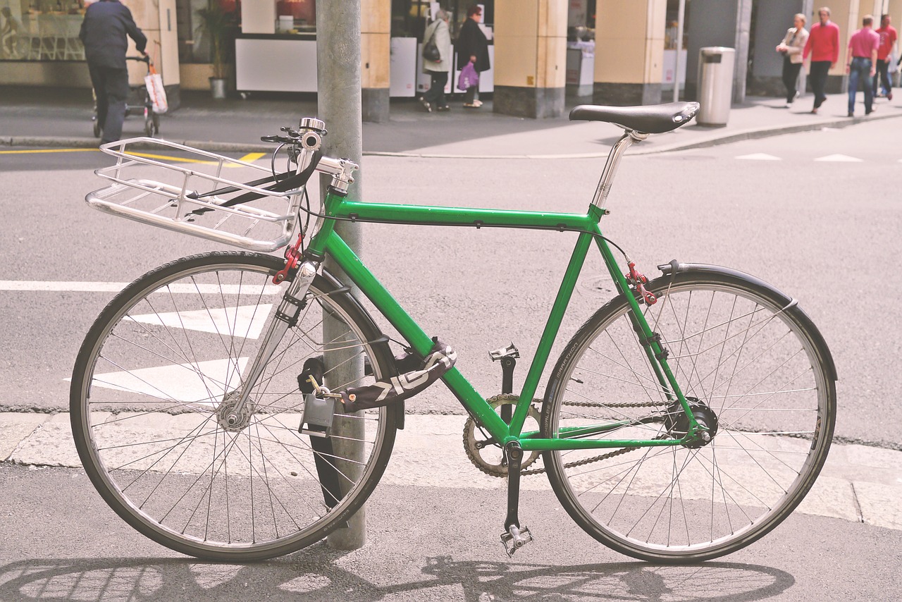 Dviratis, Žalias, Ratas, Miestas, Kelias, Automobilių Stovėjimo Aikštelė, Centro, Gatvių Fotografija, Hip, Hipster