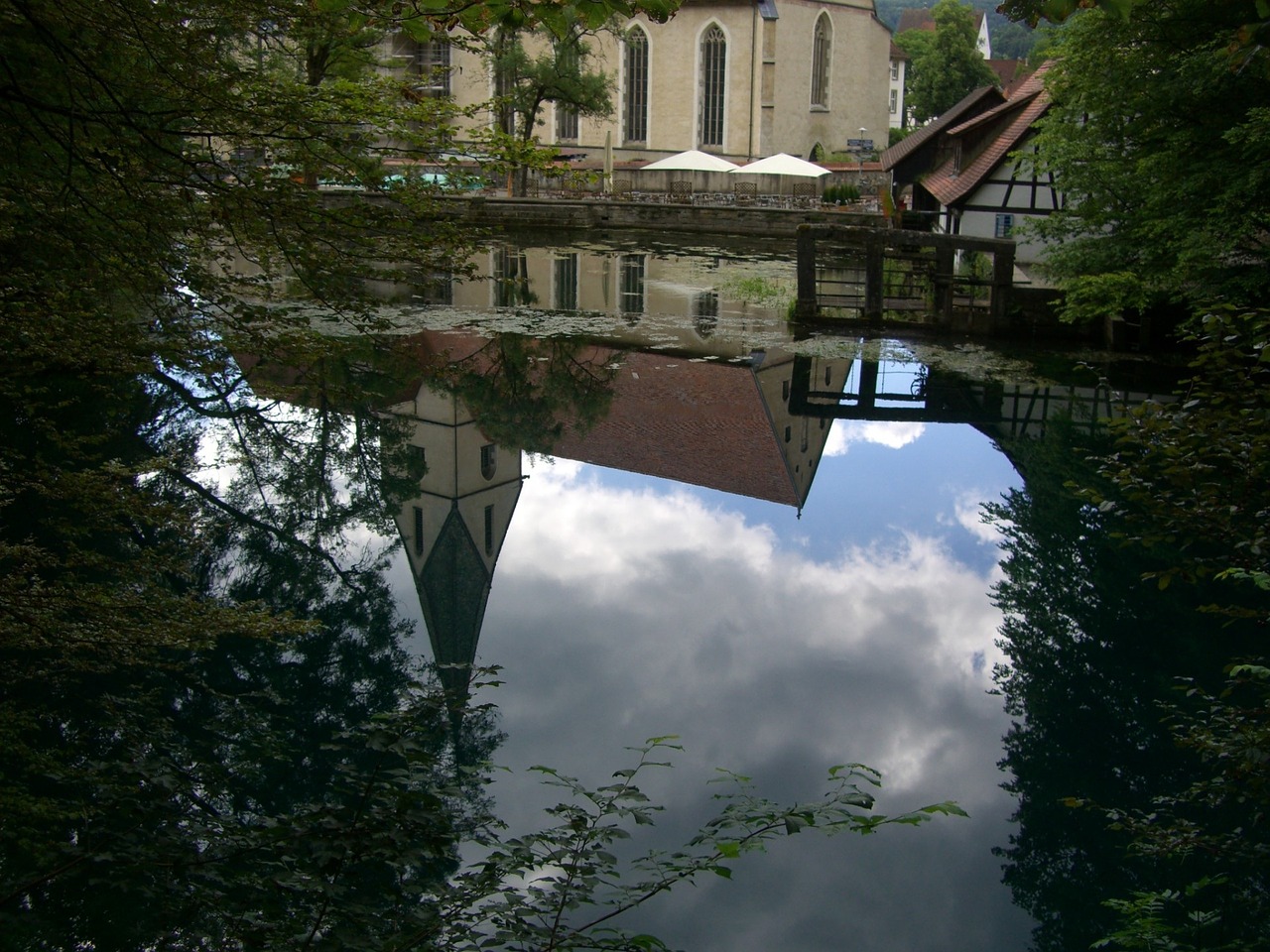 Blautopf, Veidrodis, Vanduo, Blaubeuren, Vienuolynas, Bažnyčia, Bokštas, Nemokamos Nuotraukos,  Nemokama Licenzija