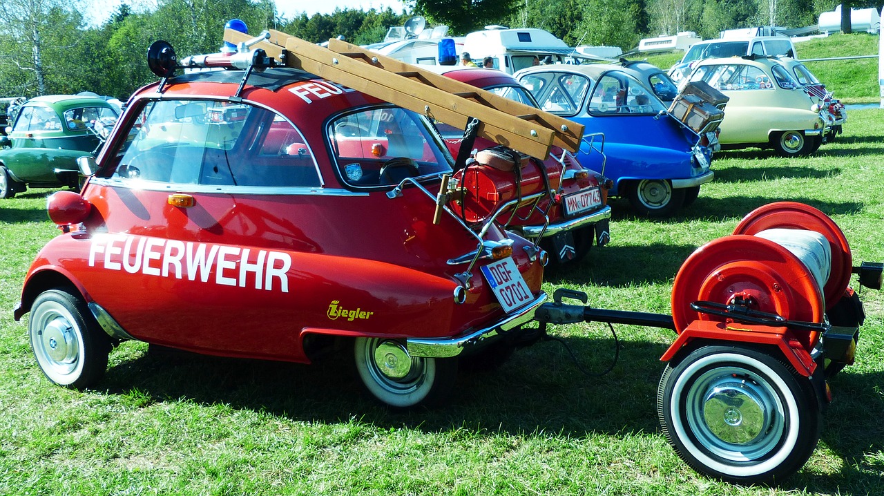 Bmw, Isetta, Ugnis, Snigging Kamuolys, Oldtimer, Retenybė, Senas, Nostalgiškas, Senovinių Automobilių Automobilis, Miesto Automobilis