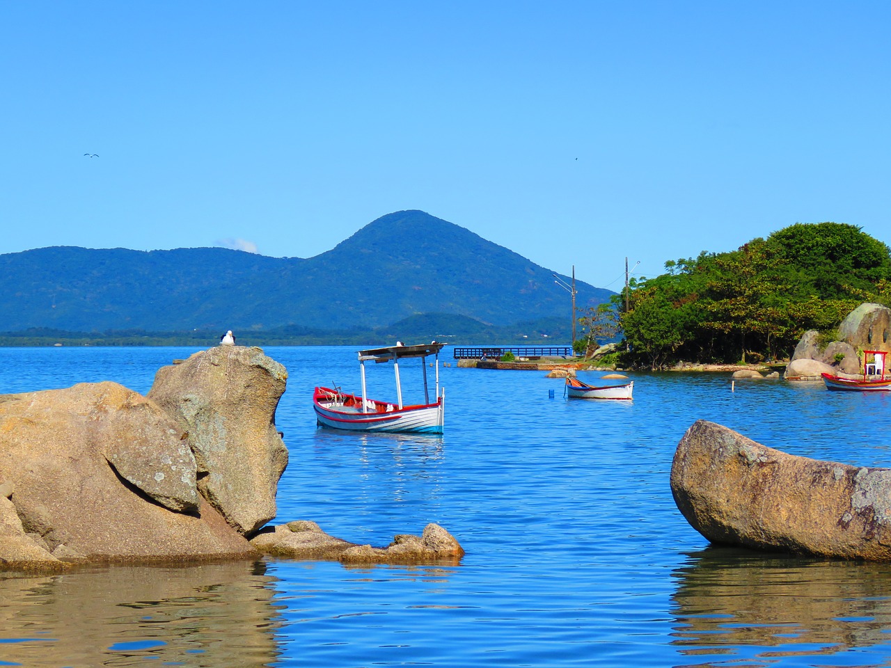 Valtis, Mar, Papludimys, Medinė Valtis, Florianópolis, Kalnas, Nemokamos Nuotraukos,  Nemokama Licenzija