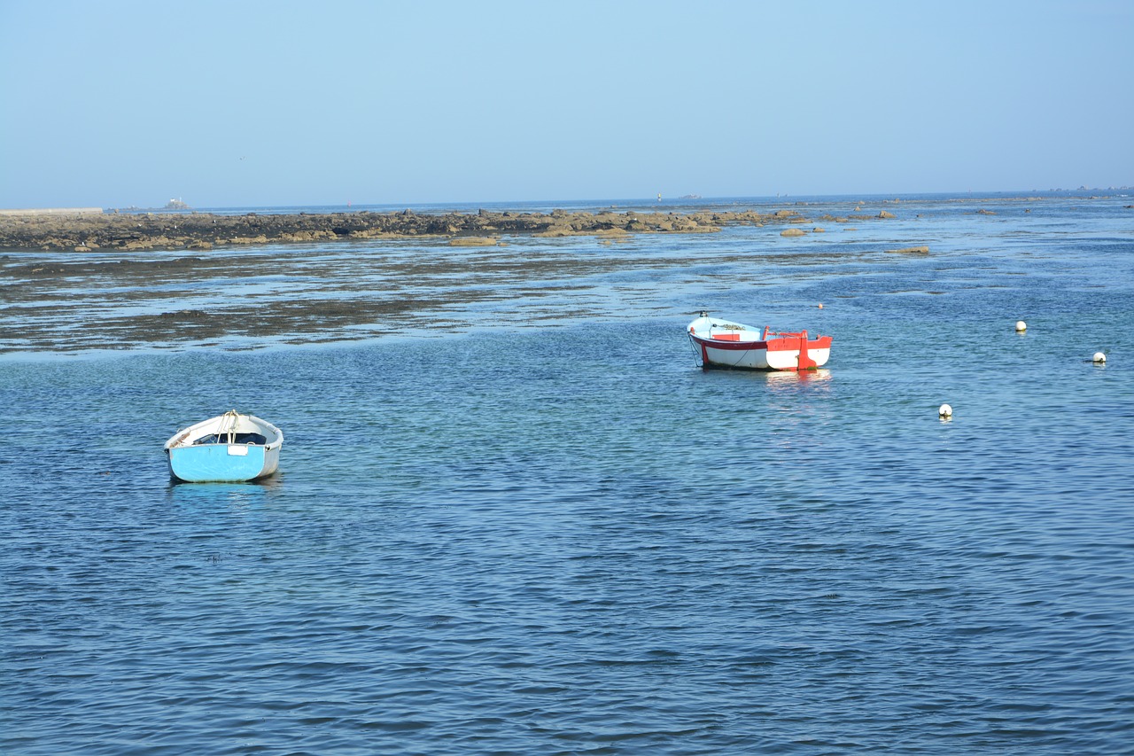 Laivai Plaukiojantieji,  Panoraminis Vaizdas,  Jūra,  Mėlynas Vanduo,  Mėlynas Dangus,  Peržiūrėti,  Navigacijos,  Valtis,  Finistère,  Uostas Sainte Jūros