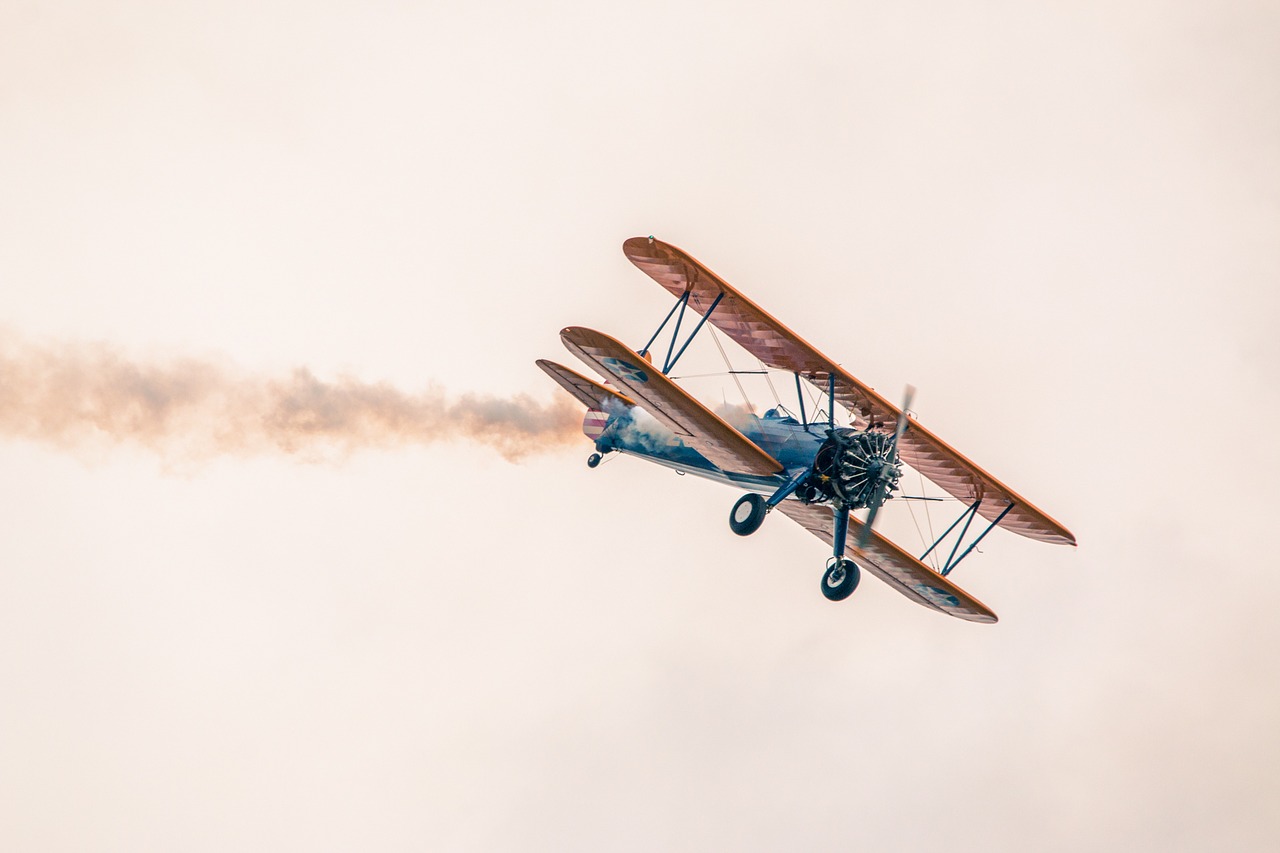 Boeing Stearman Pt-13D, Dviaukštis, Orlaivis, Skristi, Flugshow, Skrydžio Dienos 2017 M., Aerobatis, Senoviniai Orlaiviai, Istorija, Nemokamos Nuotraukos