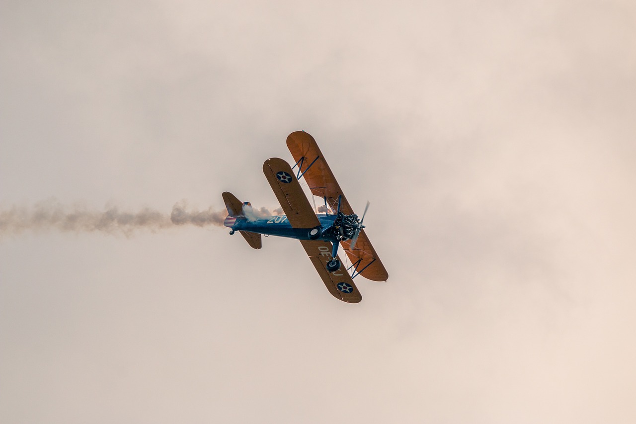 Boeing Stearman Pt-13D, Dviaukštis, Orlaivis, Skristi, Flugshow, Skrydžio Dienos 2017 M., Aerobatis, Senoviniai Orlaiviai, Istorija, Nemokamos Nuotraukos