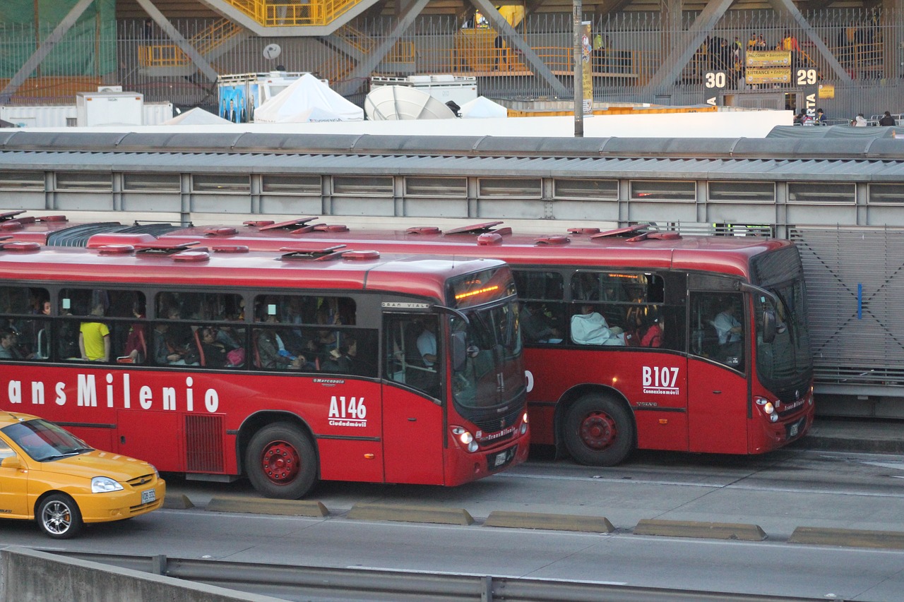 Bogota, Transmilenio, Autobusai, Transportas, Transporto Priemonė, Autobusas, Kolumbija, Nemokamos Nuotraukos,  Nemokama Licenzija