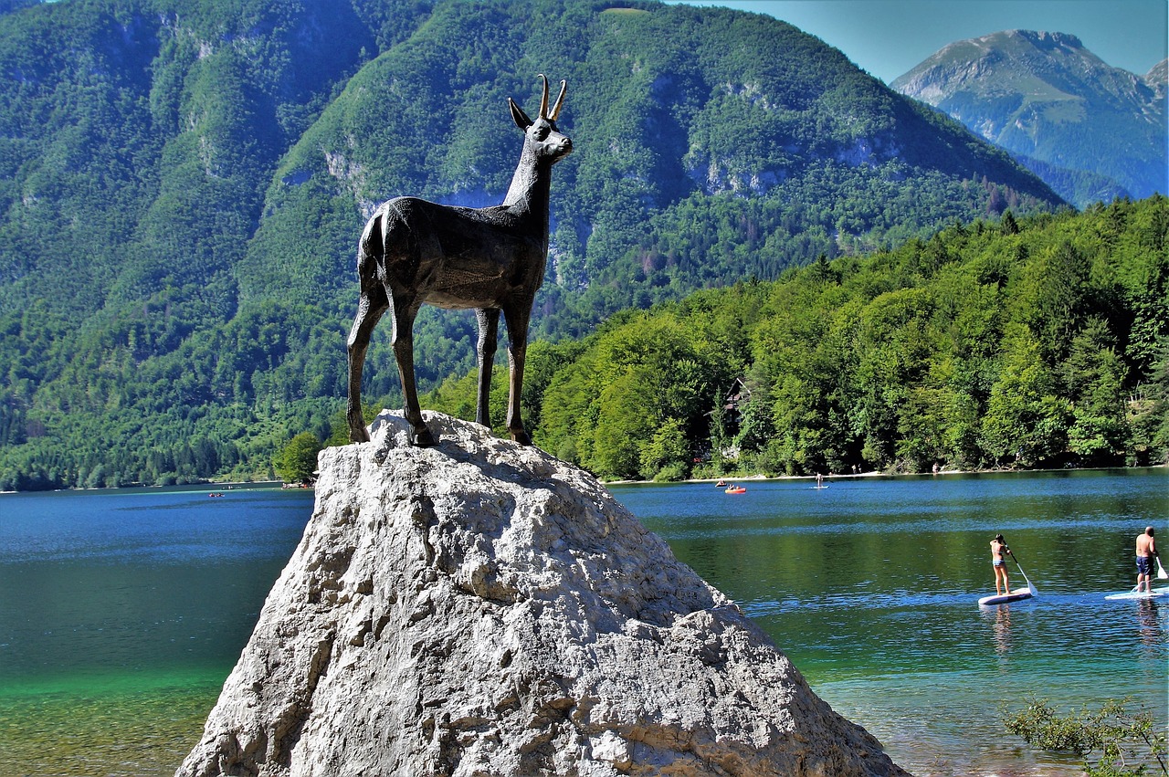 Bohinj, Bohinj Ežeras, Julijos Alpės, Slovenia, Bohinj Ežeras, Paminklas, Kalnai, Skaidrus Vanduo, Nemokamos Nuotraukos,  Nemokama Licenzija