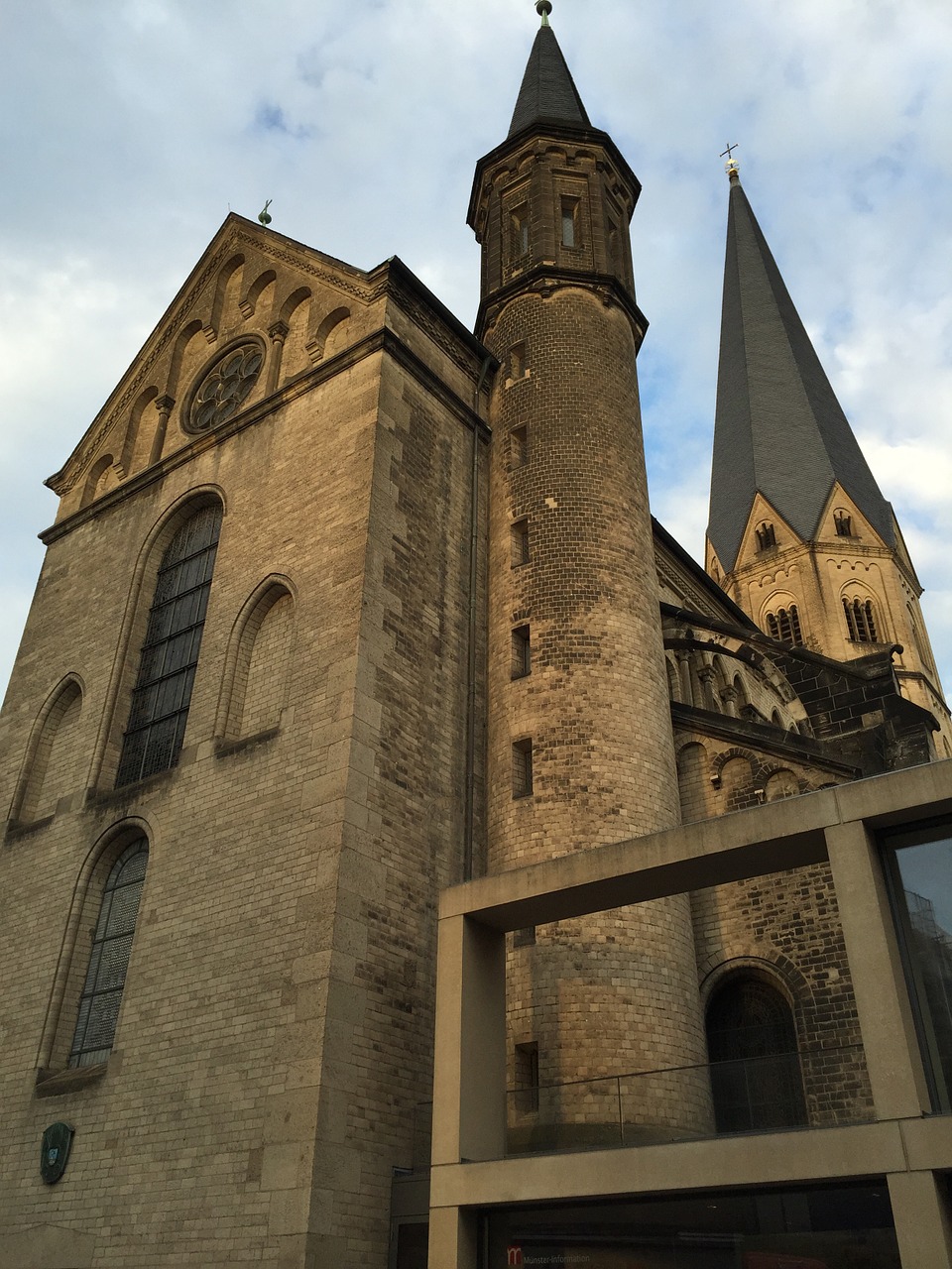 Bonas, Bažnyčia, Münsteris, Pastatas, Architektūra, Spire, Katedra, Bonn Minster, Romaneškos Abatijos Bažnyčia, Krikščionybė